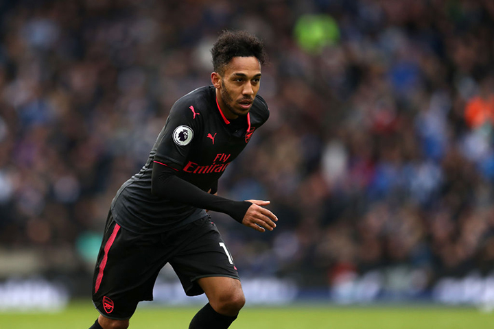 FIFA 19 : Pierre-Emerick Aubameyang Joueur du mois PL POTM - FUT